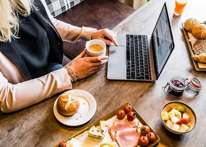 베스트 웨스턴 플러스 파크호텔 펠베르트 호텔